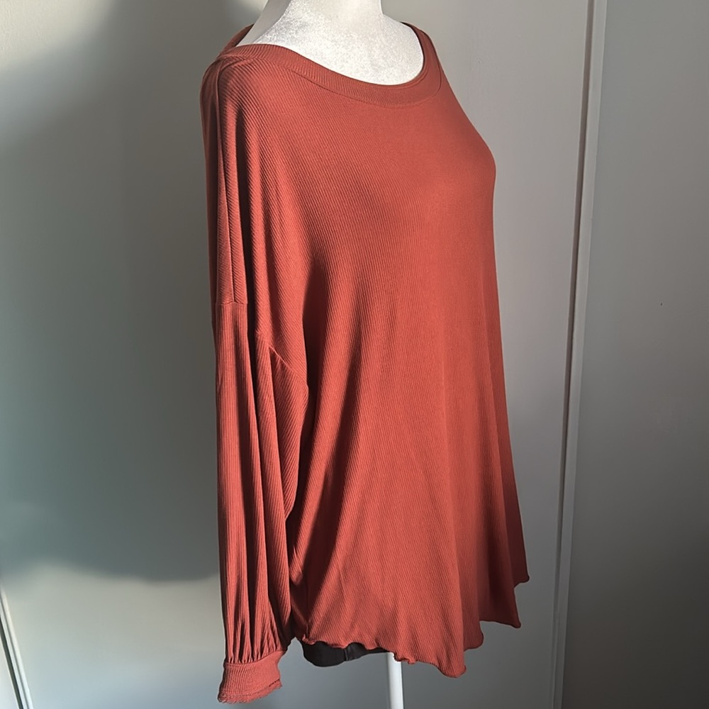 Free People New Cowboy Oversized Open Twist-Back Ribbed Long Sleeve Tunic Top - Picture 4 of 14